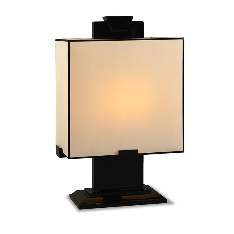 Đèn hộp vuông đế cao