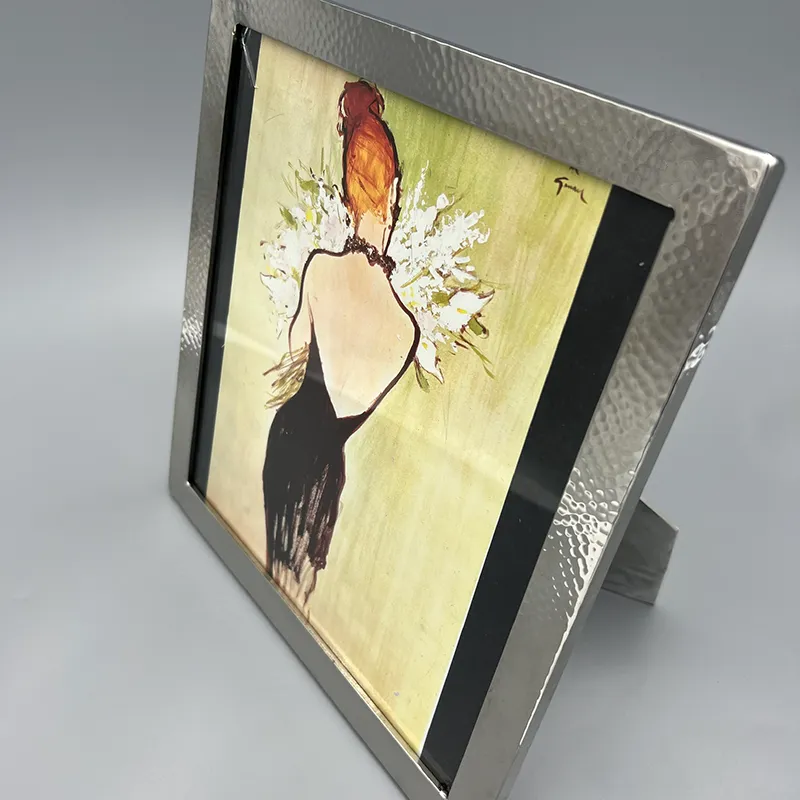 Khung hình 27x27 cm