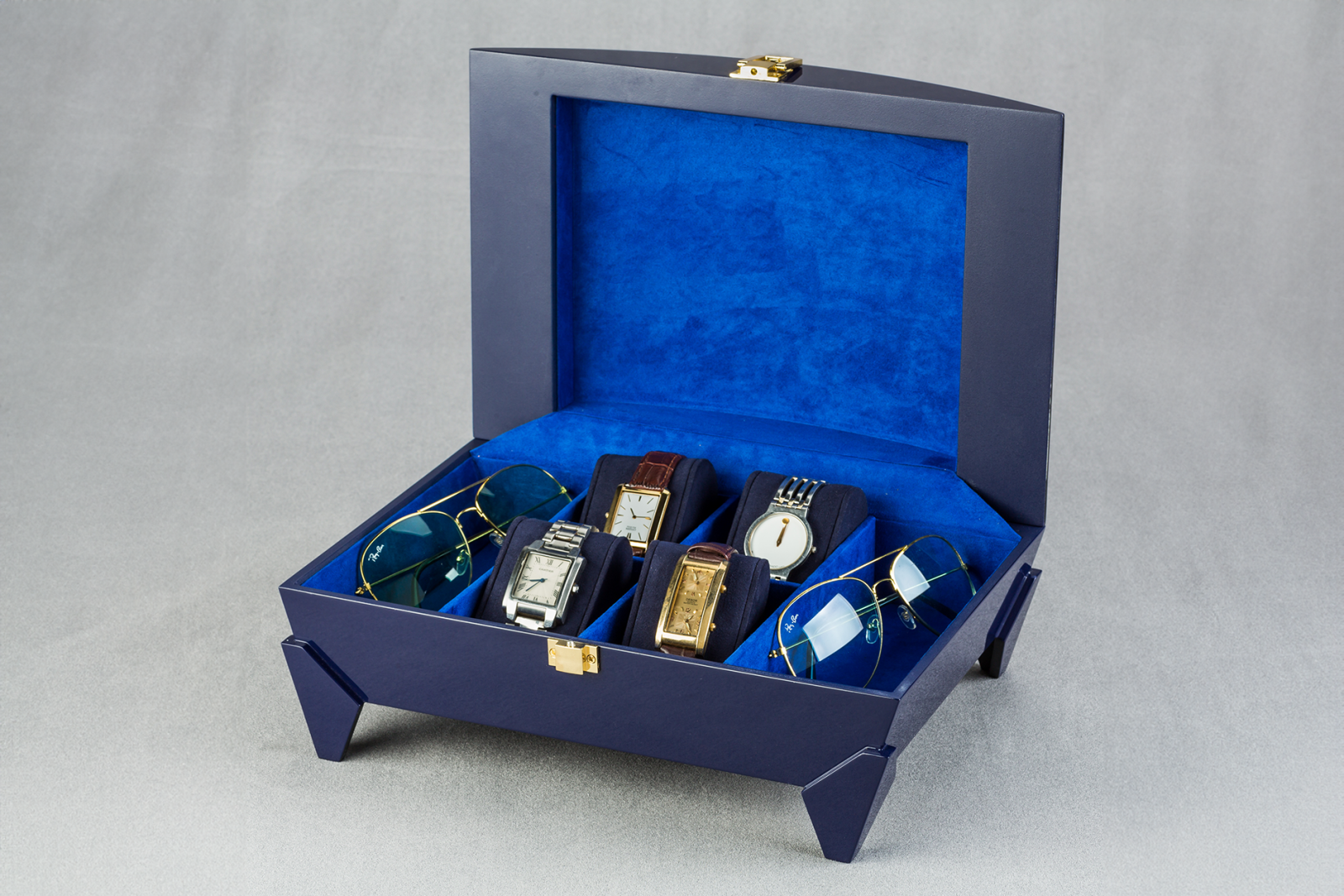 WATCH BOX